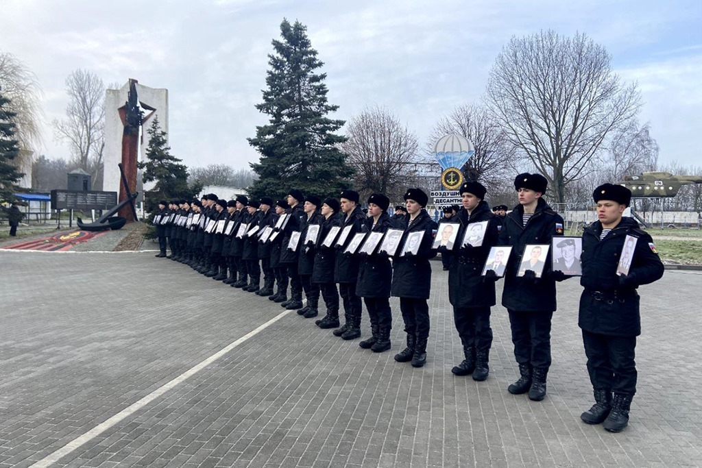 Память погибших военнослужащих 336-й отдельной гвардейской бригады морской пехоты почтили в Балтийске