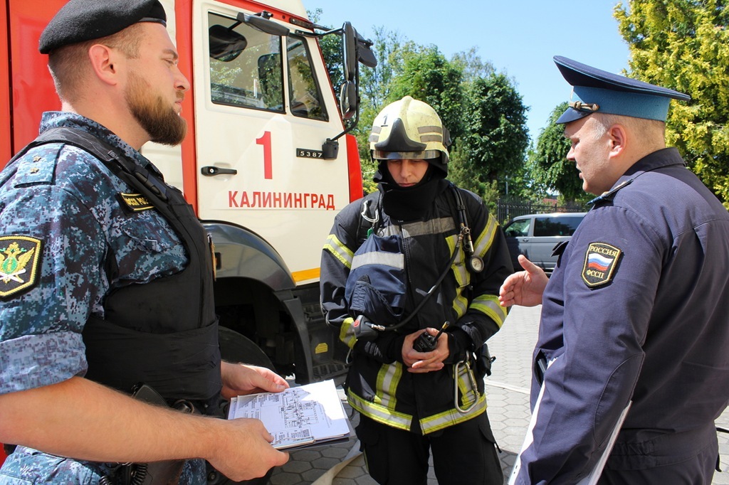 Судебные приставы провели учения по обеспечению безопасности в суде