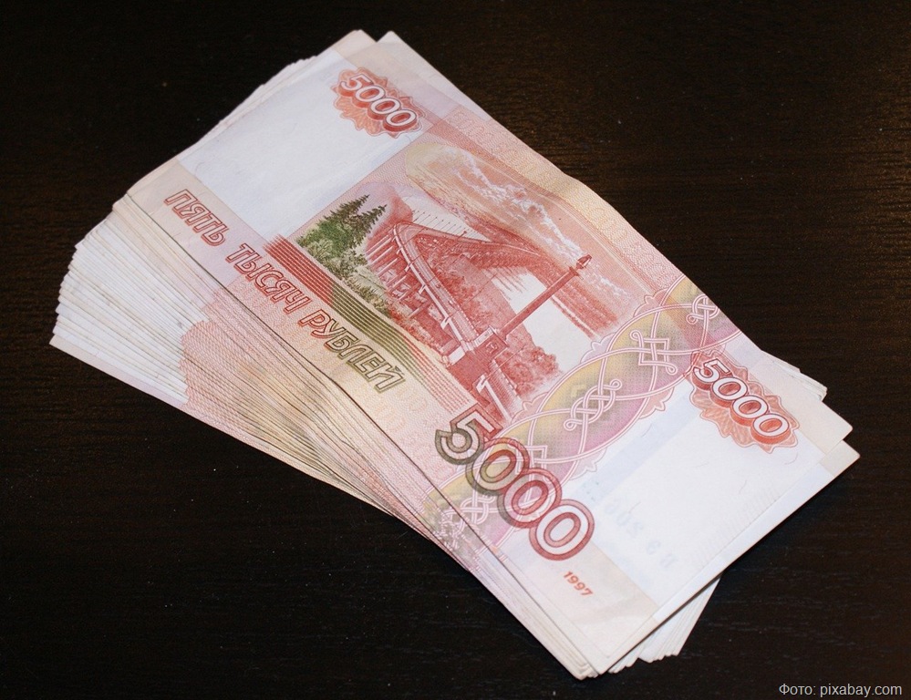Механик из Калининграда потерял более миллиона рублей на «выгодных инвестициях»