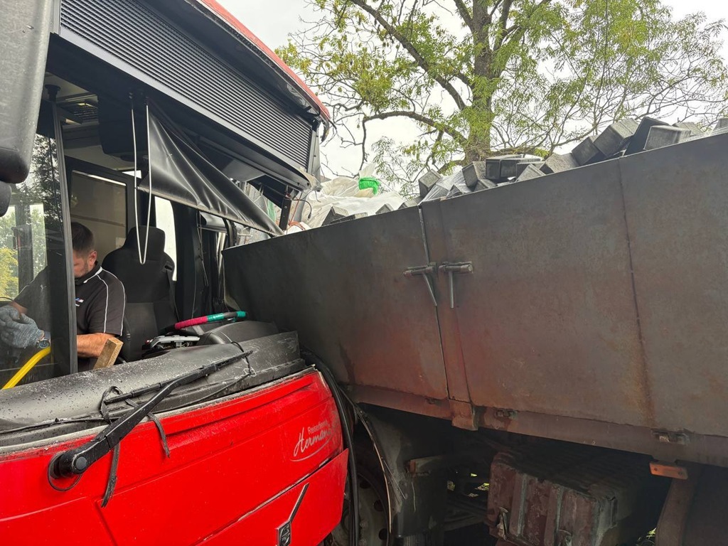 Прокуратура взяла на контроль ДТП с пассажирским автобусом в Гурьевском районе