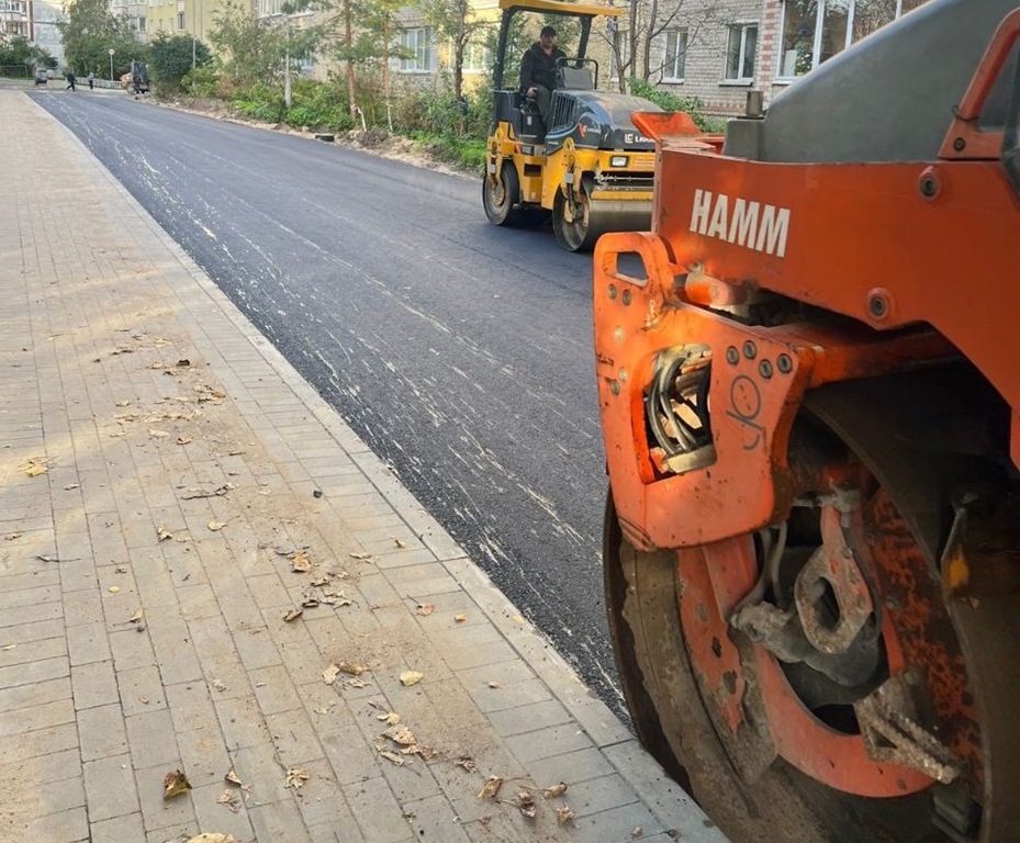 В Калининграде преображают дороги и тротуары