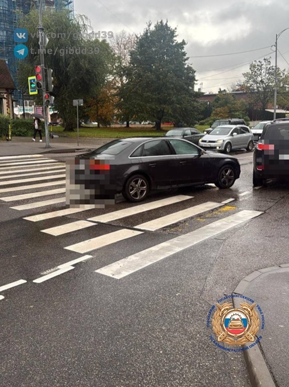 В Калининграде на пешеходном переходе сбили ребенка В Калининграде на пешеходном переходе сбили ребенка