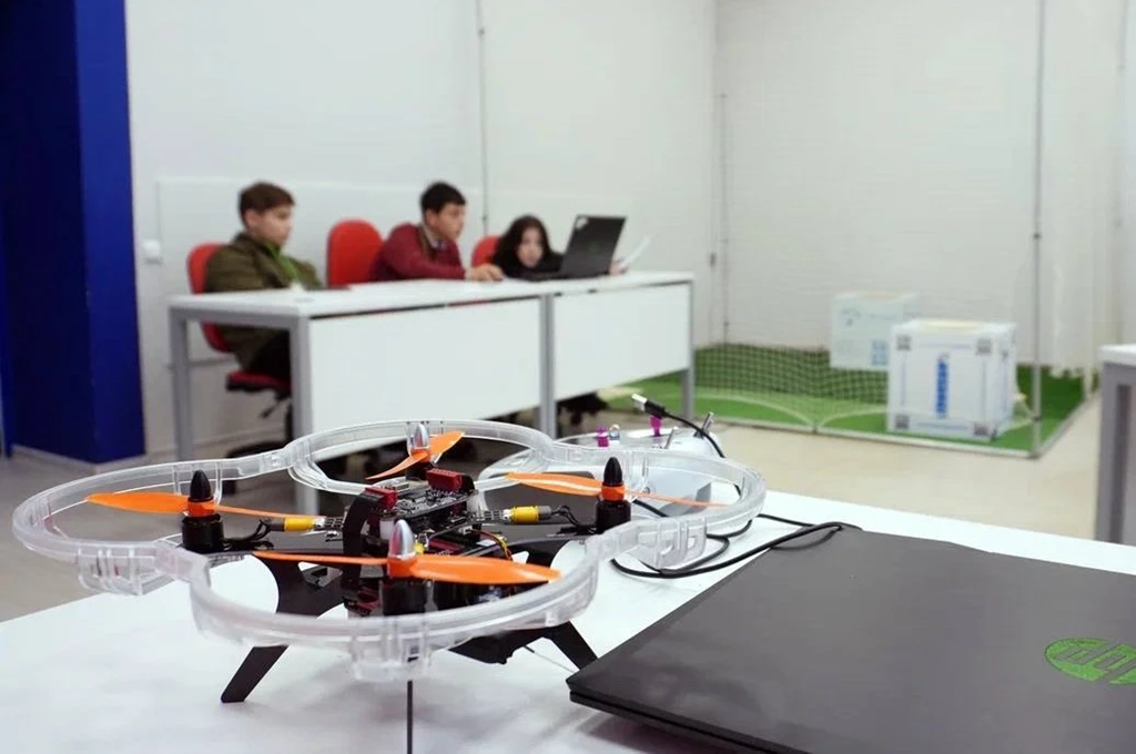 В Калининграде выбрали лучших юных инженеров региона В Калининграде выбрали лучших юных инженеров региона