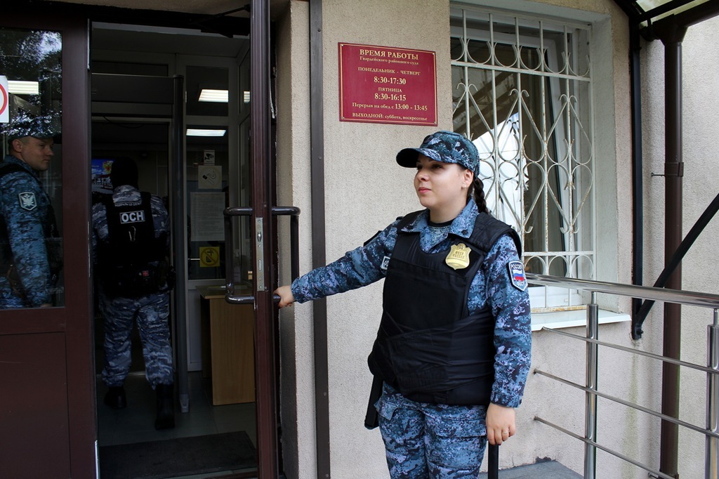 Калининградка возместила ущерб за ДТП после ареста машины