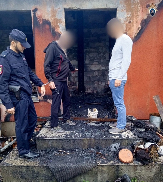 Калининградец получил 22 года колонии за убийство ребёнка при поджоге Калининградец получил 22 года колонии за убийство ребёнка при поджоге