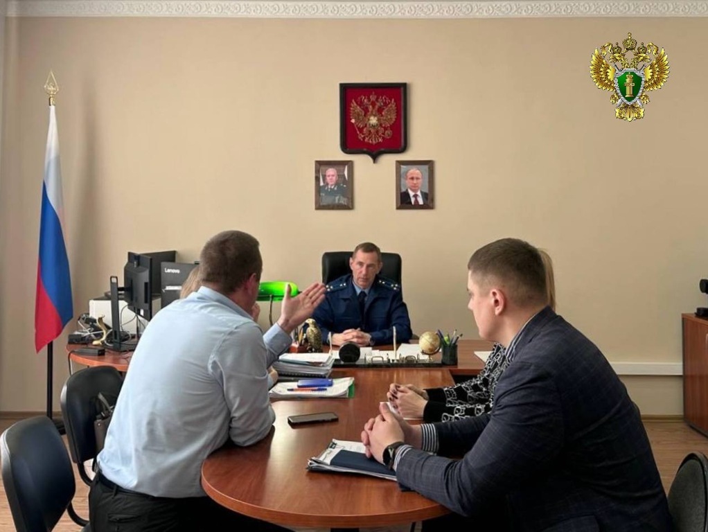 Власти ищут пути спасения Верхнего озера в Калининграде