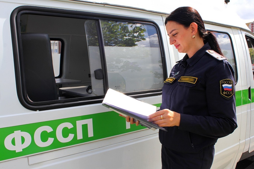 На вокзалах и в аэропорту Калининграда стартовала акция &laquo;Узнай о своих долгах&raquo;