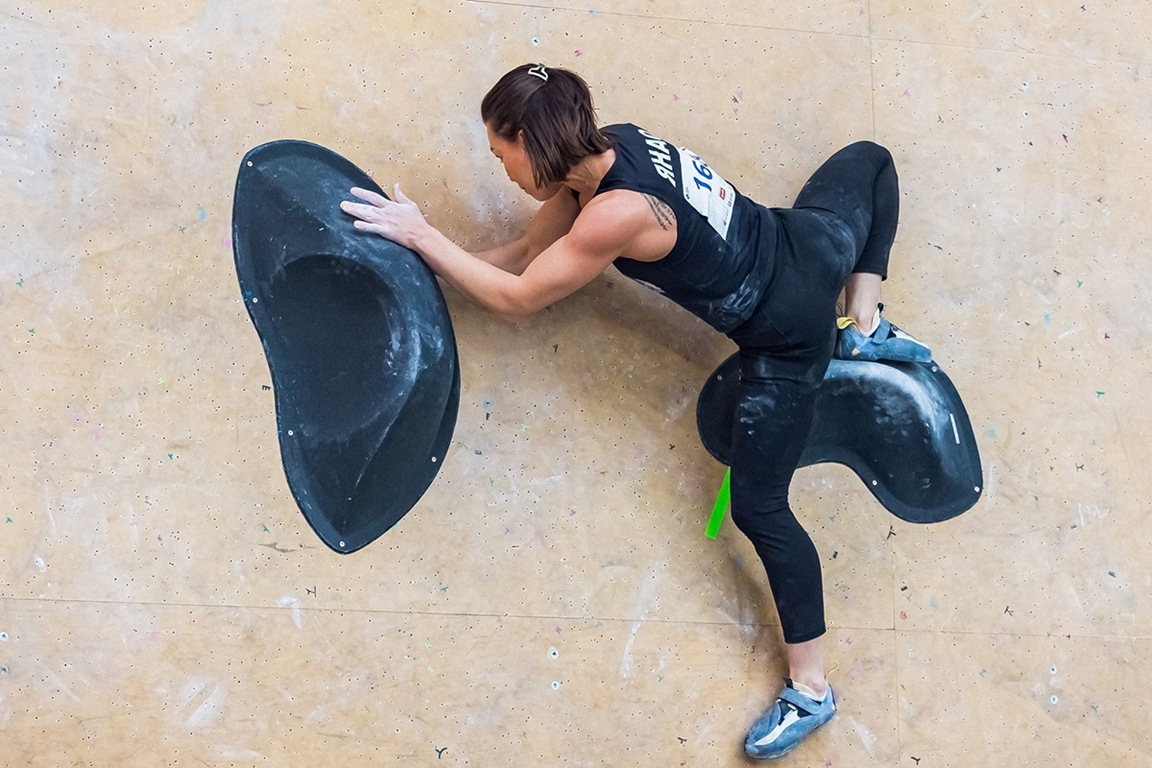 Фото: пресс-служба правительства Калининградской области В Калининграде стартовал чемпионат России по скалолазанию в дисциплине «боулдеринг»